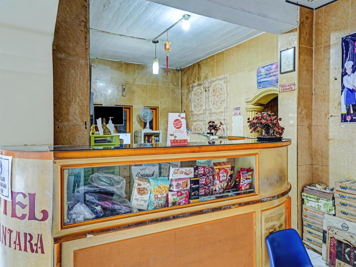 Oyo 90238 Hotel Nusantara Cirebon Extérieur photo