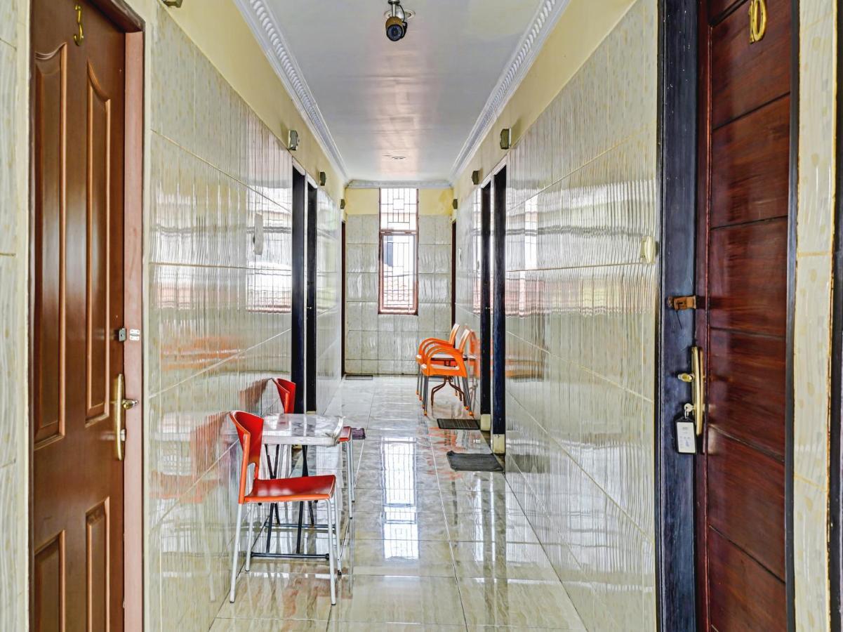 Oyo 90238 Hotel Nusantara Cirebon Extérieur photo
